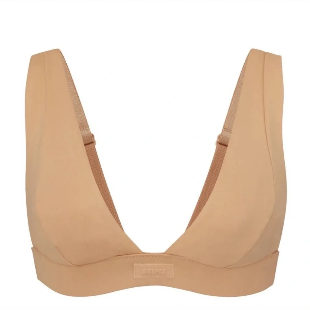 SKIMS Swim Plunge Bikini Top Size 4X Almond